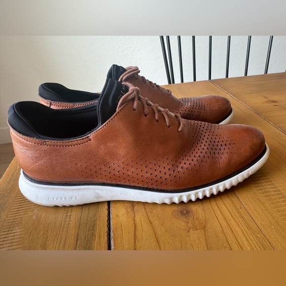 Cole Haan Mens Perforated Dress Shoe Brown Size 11 - Picture 1 of 4